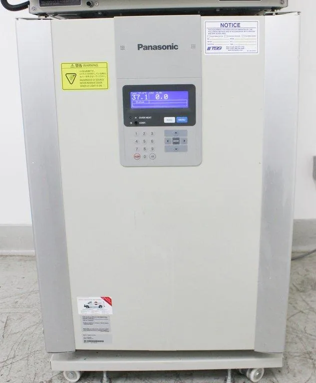 Panasonic MCO-19AICUV-PA CO2 Incubator 170L Temp: +5C to +50C Stable Conditions