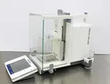 Mettler Toledo XPE26 micro-analytical balance 120V 50/60Hz touchscreen calibration