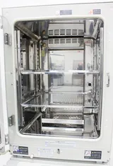 Sanyo MCO-19AIC UV CO2 Incubator 170L - Advanced Temperature & Humidity Control