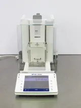 Mettler Toledo XPE26 micro-analytical balance 120V 50/60Hz touchscreen calibration