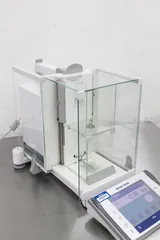 Mettler Toledo XP26 Analytical Balance Door Issue Touchscreen 120V 50/60Hz