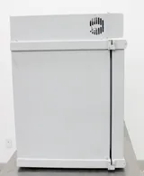 Fisher Scientific 637D Isotemp Incubator 120V 3.8 cu ft Gravity Flow