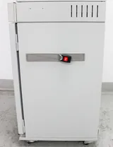 VWR Symphony 3078 CO2 Water Jacketed Incubator 6.5 cu. ft. Precision Control