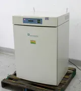 Forma Scientific Co2 Water Jacketed Incubator Model 3110 - Good Condition