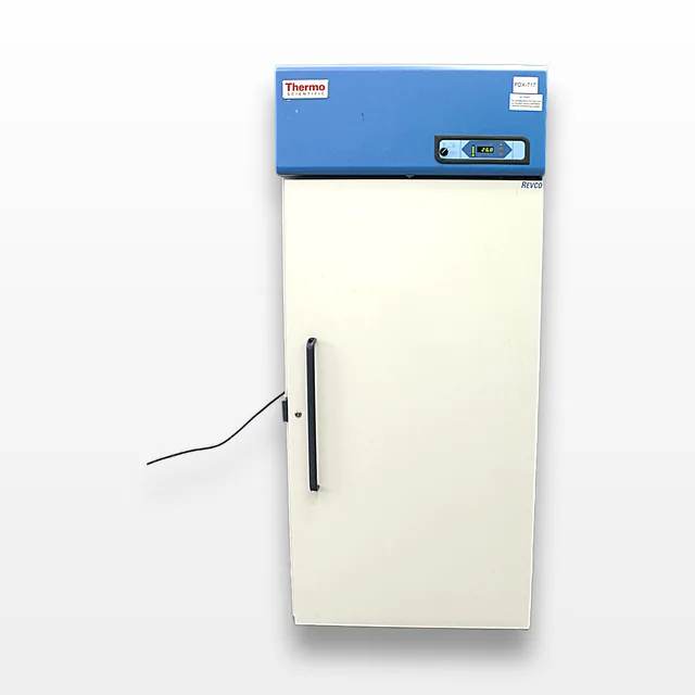 Thermo ULT3030A Freezer Cold Storage Unit for Parts Repair Needed