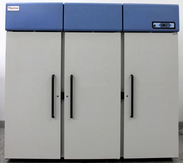 Thermo REL7504A22 Laboratory Refrigerator Triple Solid-Door 78.8 Cu Ft Precision