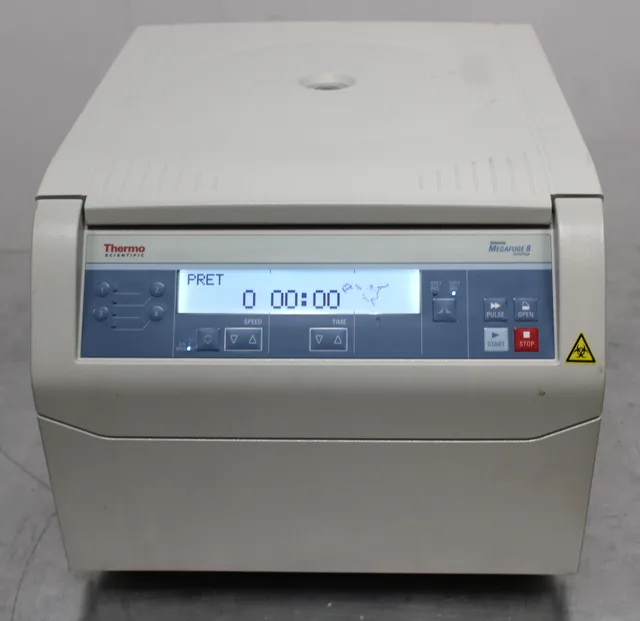 Thermo Heraeus Megafuge 8 Centrifuge, 16,000 RPM capacity, 230V, Model 75007211