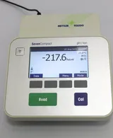 Mettler-Toledo SevenCompact S220 pH/Ion Meter with pH Stand, Preowned