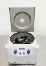 Eppendorf Centrifuge 5702 Low-Speed Centrifuge, 4,400 RPM, Excellent Condition