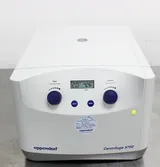 Eppendorf Centrifuge 5702 Low-Speed Centrifuge 4400 RPM A-4-38 Rotor