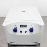Eppendorf Centrifuge 5702, Centrifugation, 100-4400 RPM, 4x100 mL Capacity