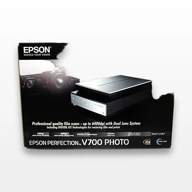 Epson Epson Perfection V700 Photo Scanner w/ 6400 dpi & Dual Lens System
