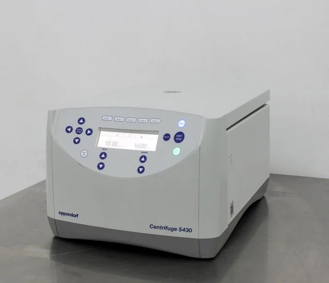 Eppendorf 5430 Centrifuge, 120V, No Refrigeration, VG Condition