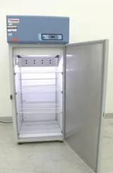 Thermo Scientific/Revco REL3004A22 Laboratory Refrigerator Very Good Condition