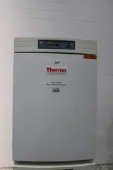 Thermo Forma Series II CO2 Incubator Model 3110, 5C-55C, RH Control