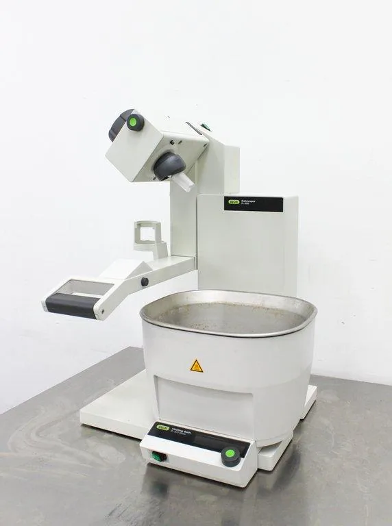 BUCHI Digital Heating Bath B-300 Rotary Evaporator R-300 EL 5L
