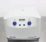 Eppendorf Centrifuge 5702 Centrifugation Device, 100-4400 RPM, 4 x 100mL Capacity