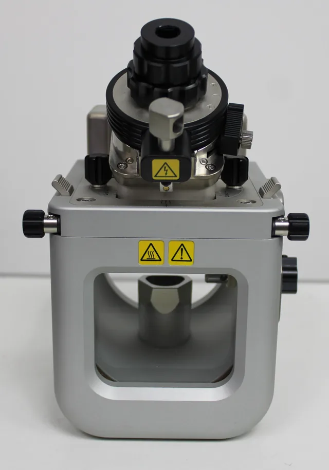 Shimadzu MALDI-8020 Mass Spectrometer - Near New… - #8003684 | REUZEit