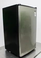 Sanyo SR-3660S Compact Refrigerator 3.6 Cu Ft Stainless Steel Office Dorm