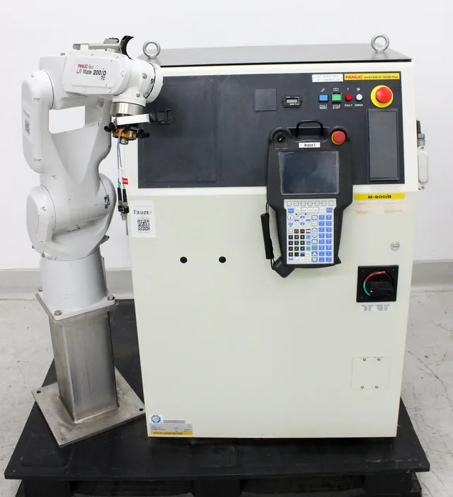 Fanuc Robot LR Mate 200iD 7C Clean Room 6-Axis with R-30iB Plus Controller