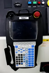 Fanuc Robot LR Mate 200iD 7C w/ iPendant & R-30iB Plus Controller