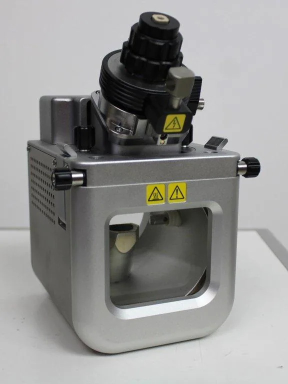 Shimadzu MALDI-8020 Mass Spectrometer Benchtop,… - #3375047 | REUZEit
