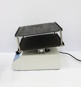VWR 200 Rocking Platform Lab Equipment for Controlled Sample Mixing