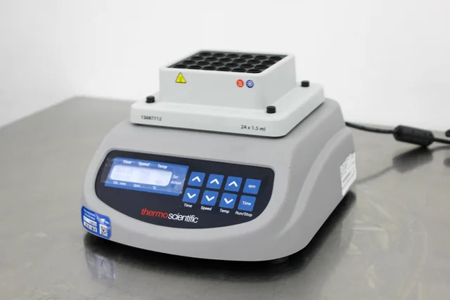 Thermo Scientific Thermal Mixer w/ 24x1.5mL, 120V, 60Hz