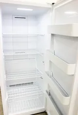 Summit UF22W Convertible Refrigerator-Freezer 21cu.ft Frost-Free