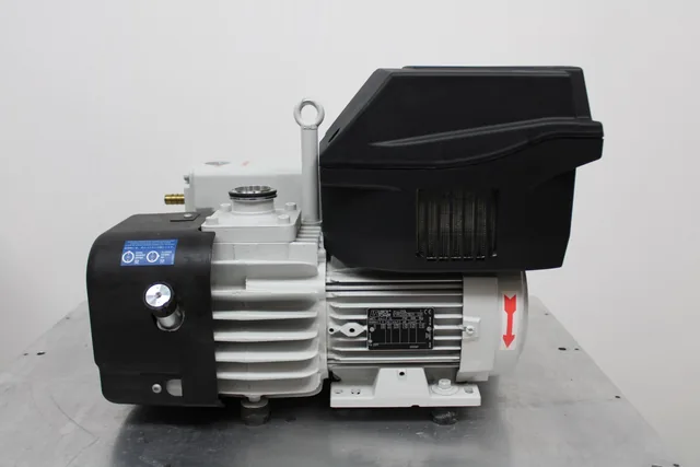 Leybold Sogevac SV65BIFC Vacuum Pump with Compact Design, 0.081 mbar Pressure