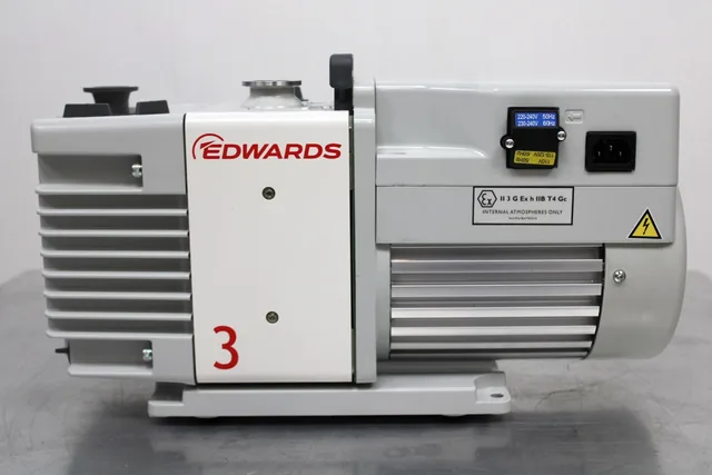 Edwards RV3 Finnigan Vacuum Pump - Rotary Vane, High Vacuum, 220-240V