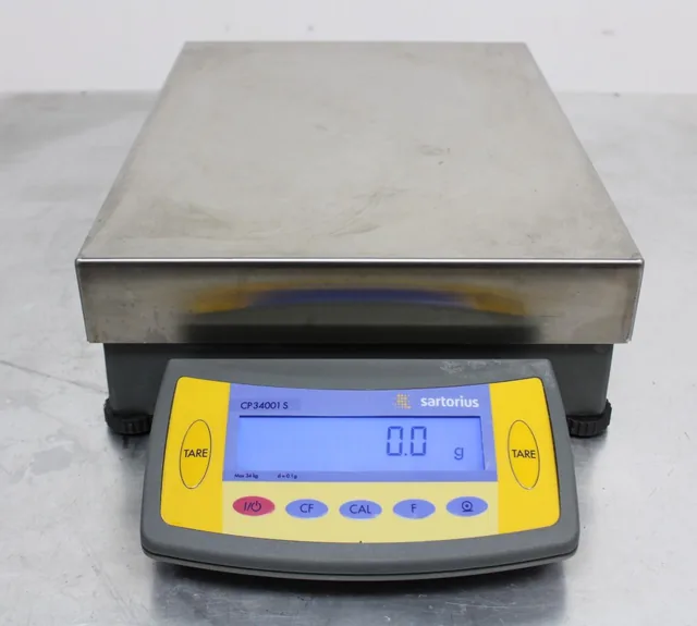 Sartorius CP34001S Lab Bench Scale 34kg Capacity 230V Weighing Machine