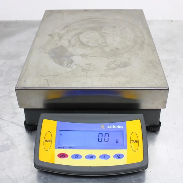 Sartorius CP34001S Laboratory Bench Scale 34000g Capacity 230V