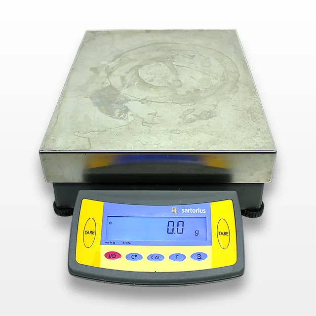 Sartorius CP34001S Laboratory Bench Scale 34000g Capacity 230V