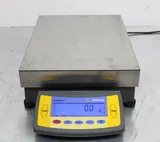 Sartorius CP34001S Lab Bench Scale 34000g Capacity 230V High Accuracy