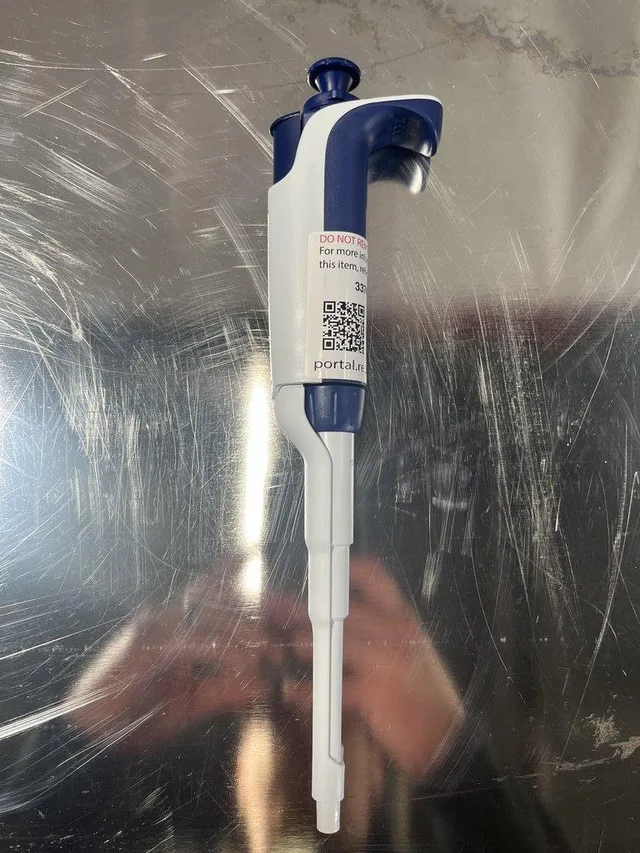 Rainin Pipet Lite XLS L1000 Pipette 100-1000ul Volume Range Good Condition
