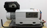Leybold Sogevac SV 120 BIFC Vacuum Pump Inert Gas Rough Vacuum 200-240V