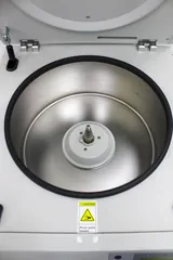 Eppendorf 5810 Centrifuge Benchtop High-Capacity 14000 RPM