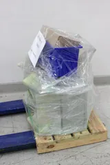N/A Misc. pallet of parts and accessories Equipment Parts Unsorted Pallet