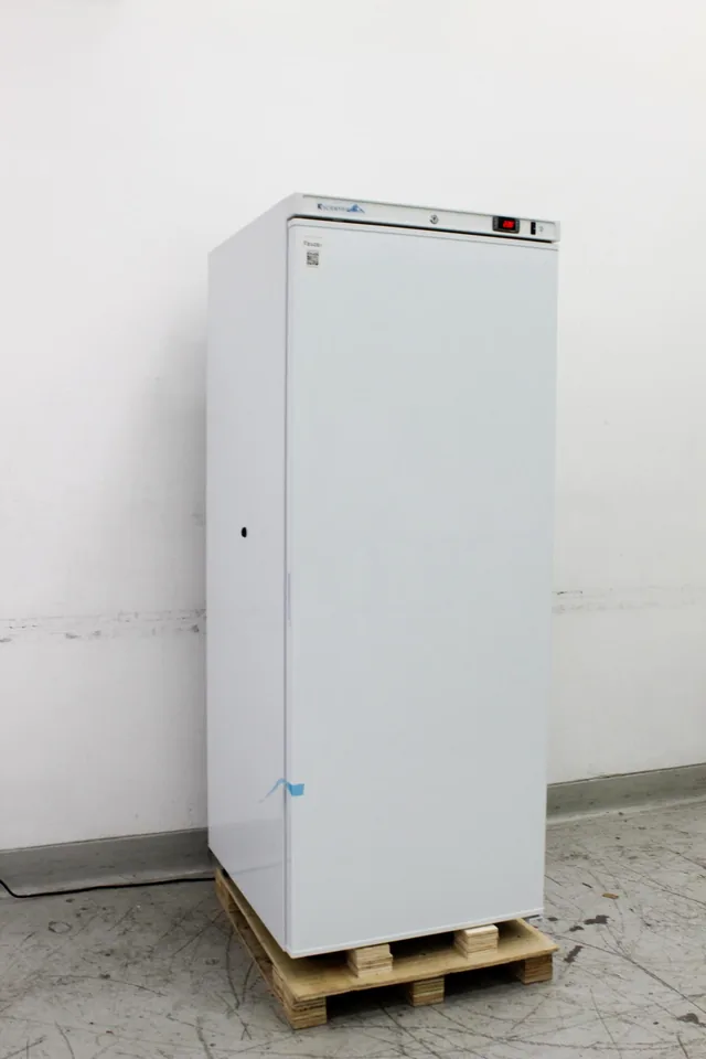 K2 Scientific K224SDR Refrigerator 24 cu. ft. Upright Lab Fridge