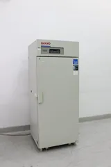 Sanyo MDF-U731M Biomedical Freezer -30C Cold Storage Unit