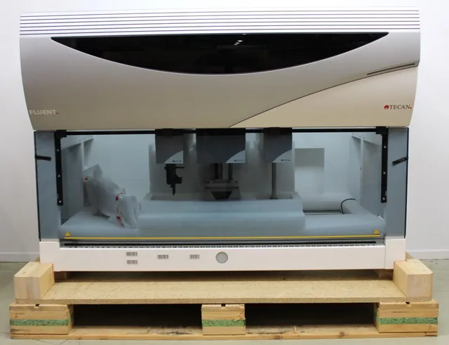 TECAN Fluent 780 Liquid Handling System - Pre-Owned, No Cover