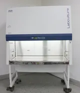 Esco LA2-5A2 Biosafety Cabinet for Personnel & Sample Protection