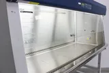 Esco LA2-5A2 Biosafety Cabinet for Personnel & Sample Protection