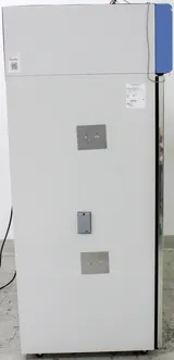 Thermo Scientific REC5004A Chromatography Refrigerator 51.1 cu ft