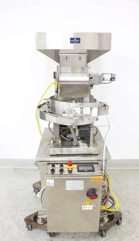R-Tech Feeders 15-110AC-FC-B-H-CS Vibratory Bowl Feeder with Hopper - Efficient Parts Handling