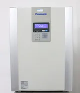 Panasonic KM-CC17RU1A 170L CO2 Cell Culture Incubator with Sterilization