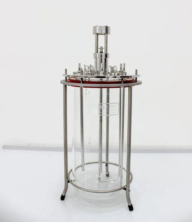 Applikon Biotechnology -1 to 0.5 barg 6 L Bioreactor Glass Vessel, Excellent E