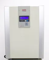 Sanyo MCO-19AIC UV CO2 Incubator Humidity & Temperature Control, 170L