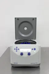 Eppendorf Centrifuge 5430 with Rotor F-35-6-30 Benchtop Centrifuge